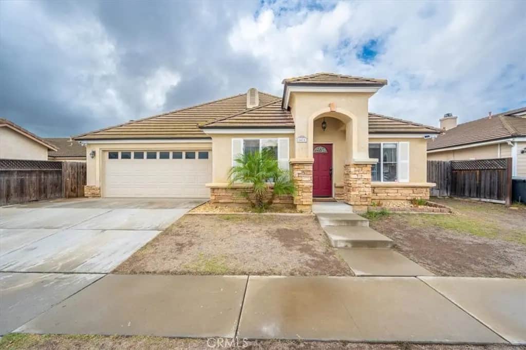 2421 Baldwin, Santa Maria, CA — listing photo 1