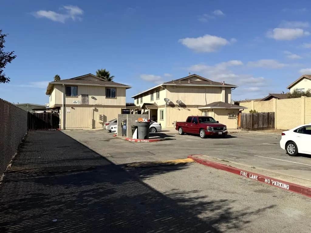 817 Elkington Avenue B, Salinas, CA — listing photo 1