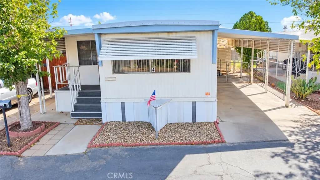 23456 Ottawa Road 4, Apple Valley, CA — listing photo 1