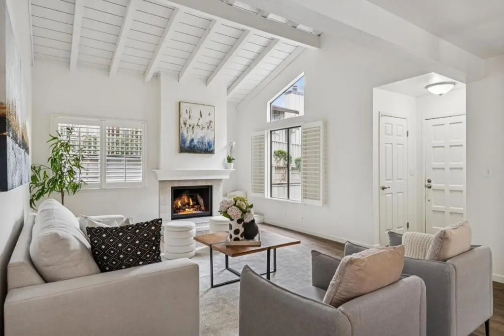 607 Sage Court, Pacific Grove, CA — listing photo 1