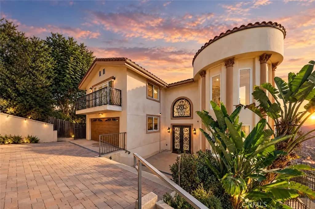 3670 Holboro Drive, Los Angeles, CA — listing photo 1