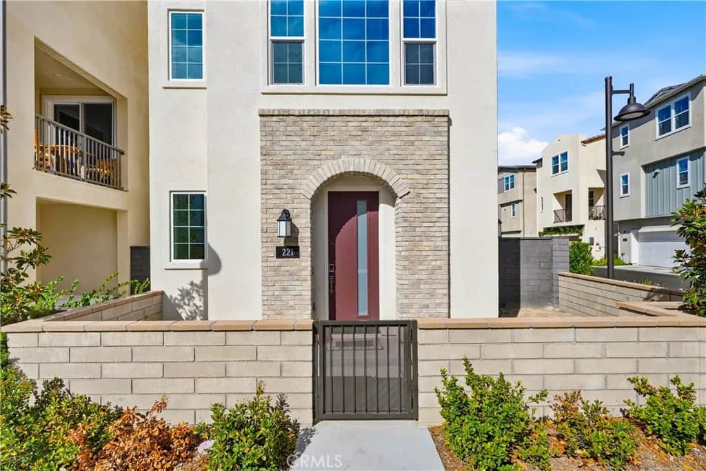 221 Heartland Way, Rancho Mission Viejo, CA — listing photo 1