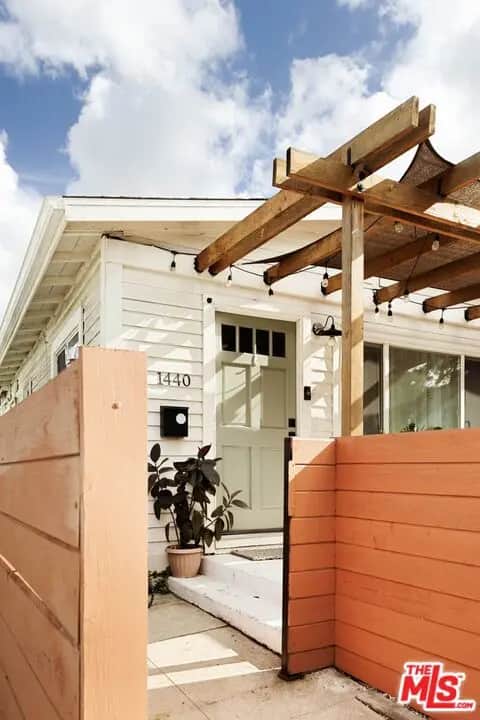 1440 Allesandro Street, Los Angeles, CA — listing photo 1