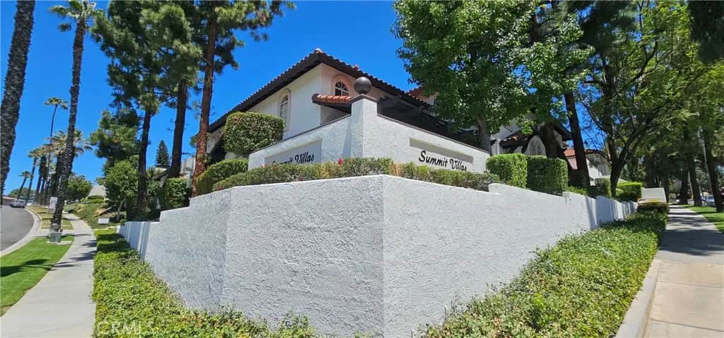 901 Via Zapata, Riverside, CA — listing photo 1