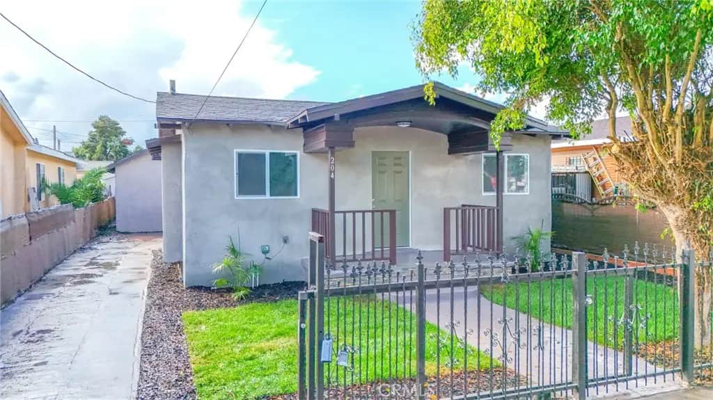 204 E 51st, Los Angeles, CA — listing photo 1