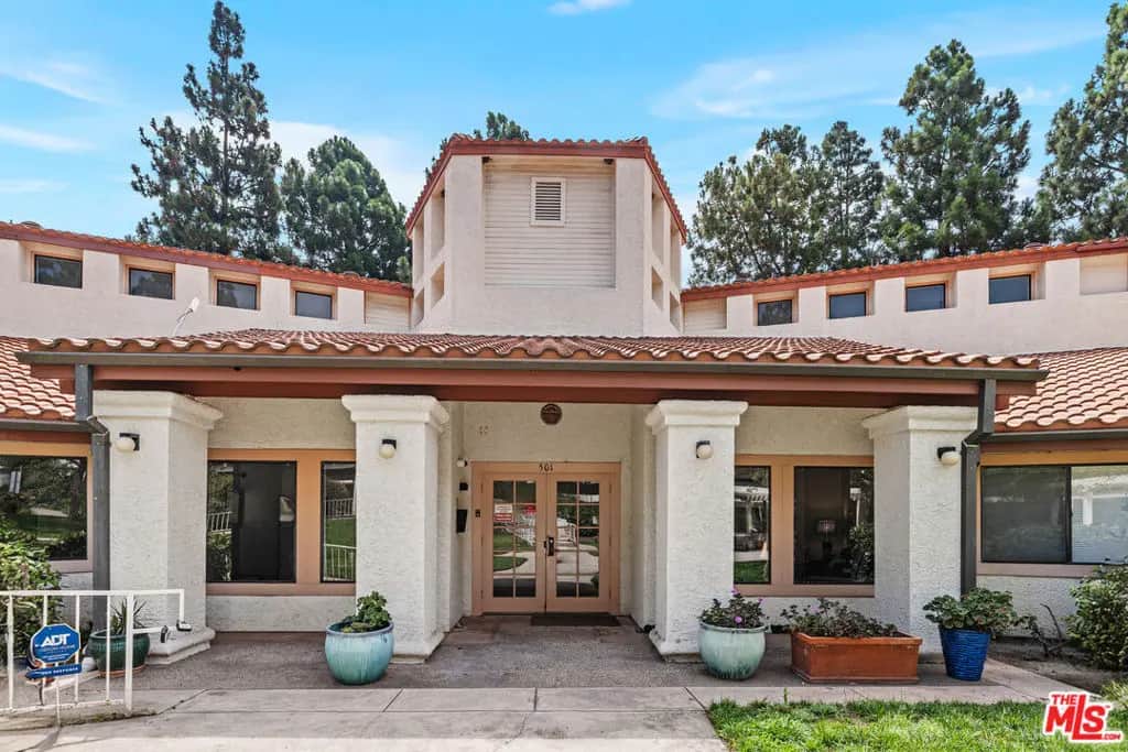 501 Palisades Drive 308, Los Angeles, CA — listing photo 1
