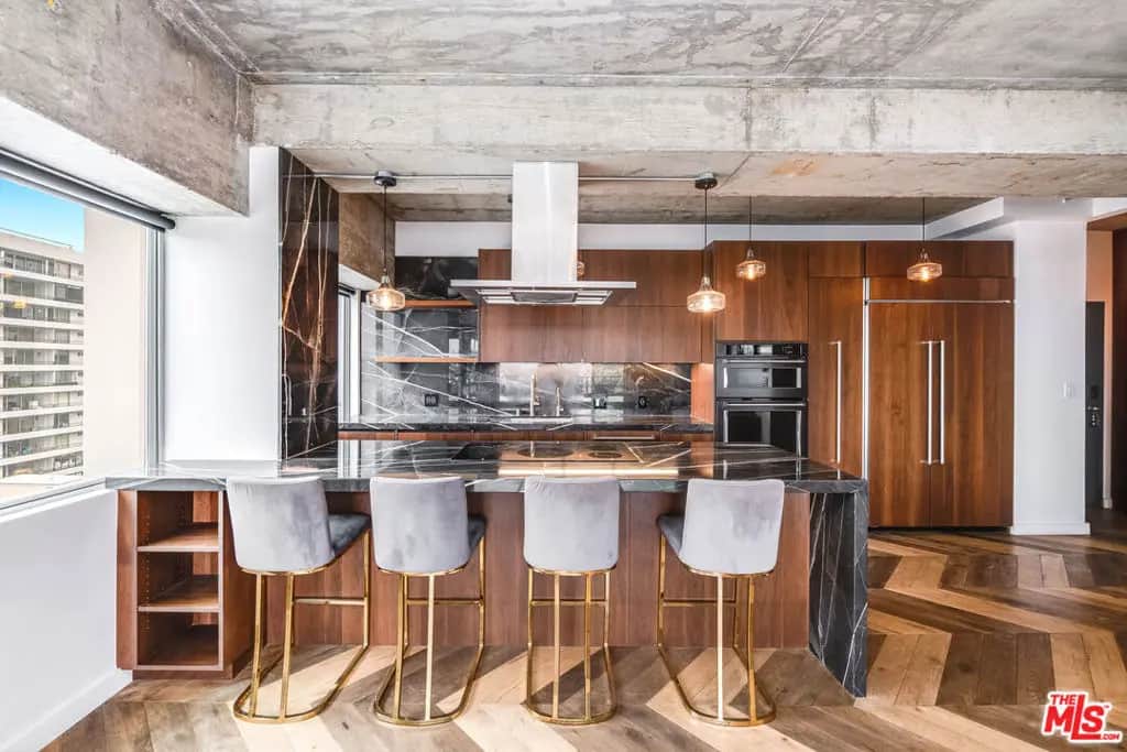 1155 N La Cienega Boulevard 706, West Hollywood, CA — listing photo 1