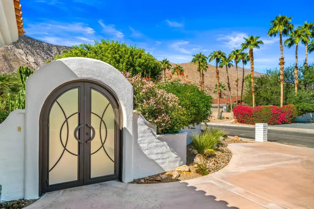 495 E Bogert Trail, Palm Springs, CA — listing photo 1