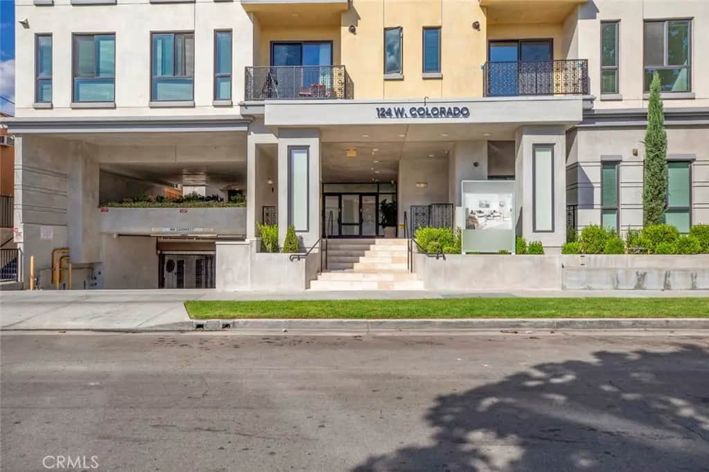 124 1/2 W Colorado Street, Glendale, CA — listing photo 1