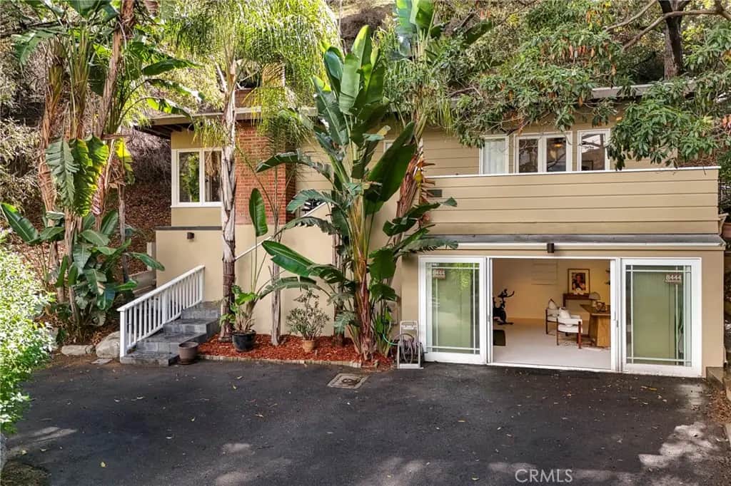 8444 Kirkwood Drive, Los Angeles, CA — listing photo 1