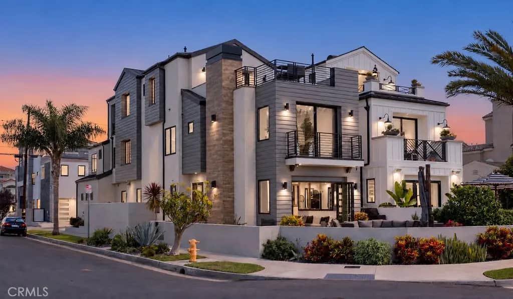 1022 Huntington, Huntington Beach, CA — listing photo 1