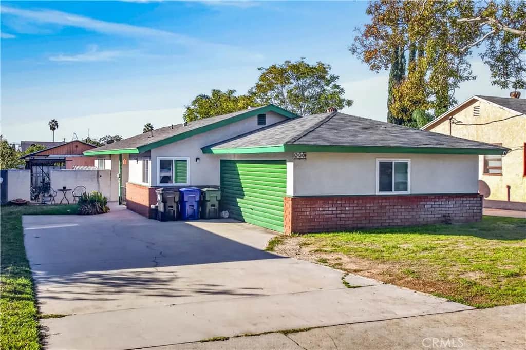 239 W 27th, San Bernardino, CA — listing photo 1