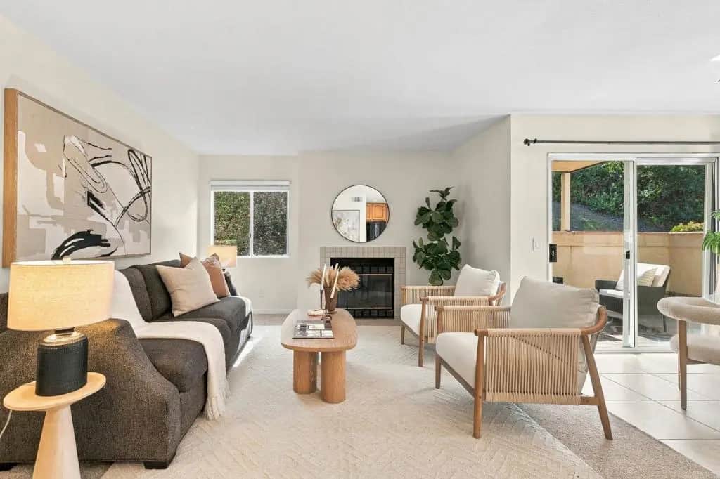 11215 Avenida De Los Lobos B, San Diego, CA — listing photo 1