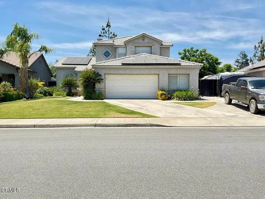 5405 Beacon Court, Bakersfield, CA — listing photo 1