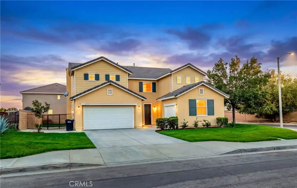 1154 E Avenue K6, Lancaster, CA — listing photo 1