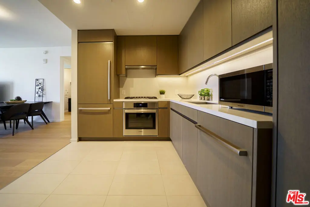 889 Francisco Street 2610, Los Angeles, CA — listing photo 1