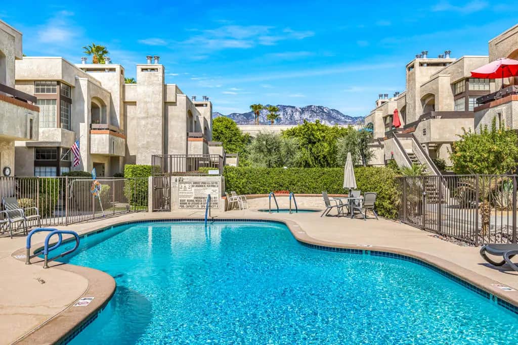 2601 S Broadmoor Drive 27, Palm Springs, CA — listing photo 1