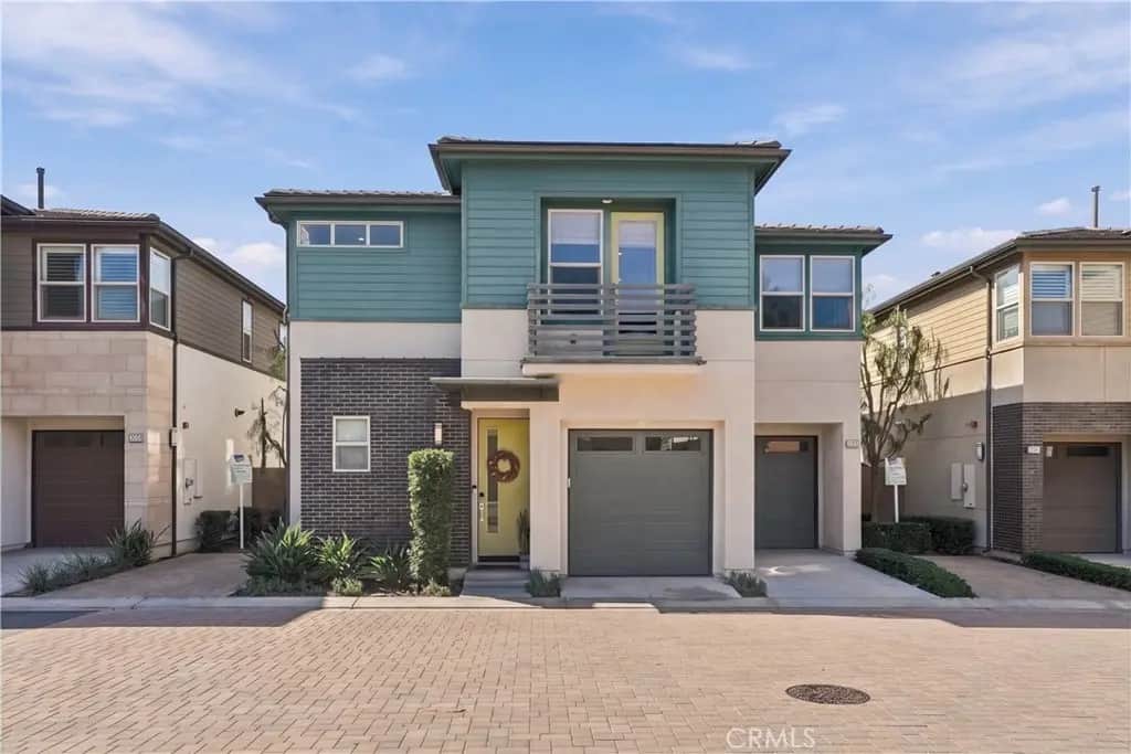 3055 Paragon, Costa Mesa, CA — listing photo 1