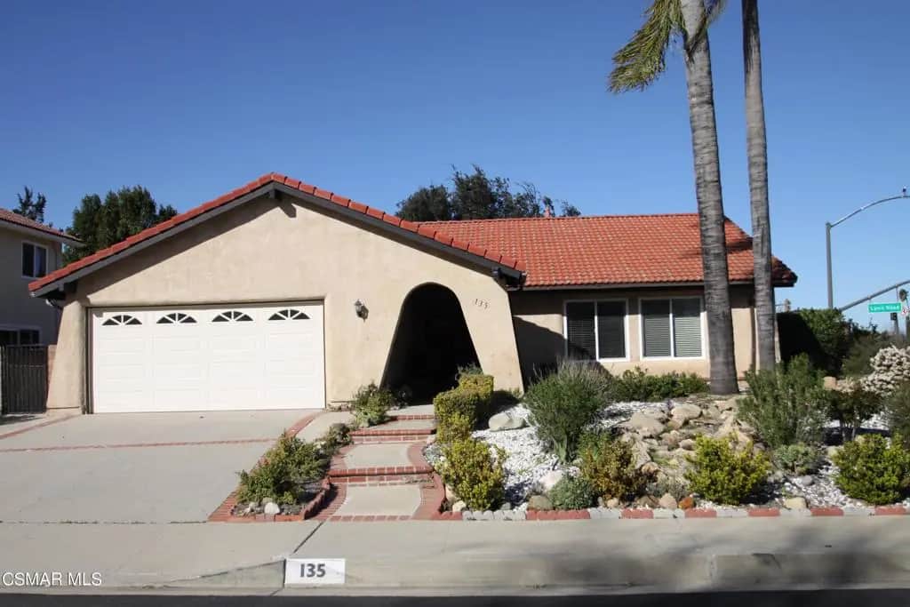 135 Mesa Avenue, Newbury Park, CA — listing photo 1