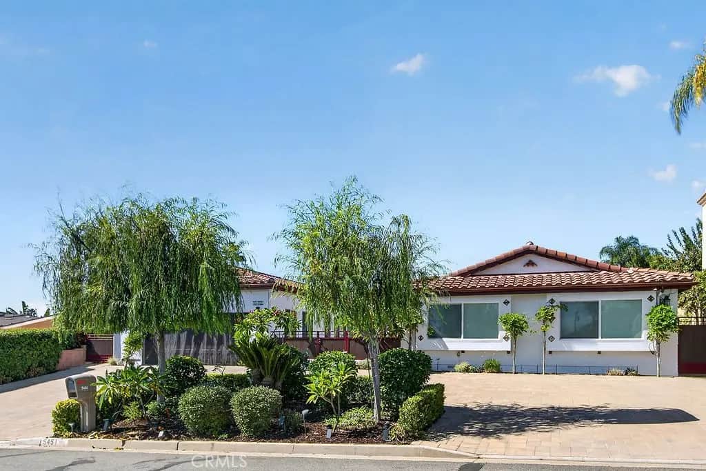 5451 Lockhaven Drive B, Buena Park, CA — listing photo 1
