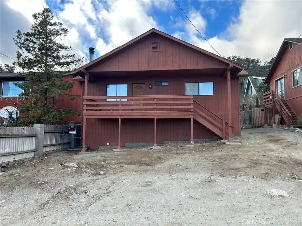 925 Piru Way, Frazier Park, CA — listing photo 1