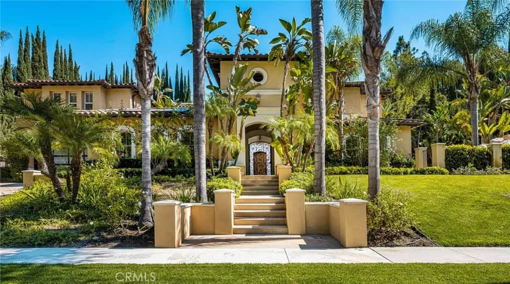2340 Morelia, Fullerton, CA — listing photo 1