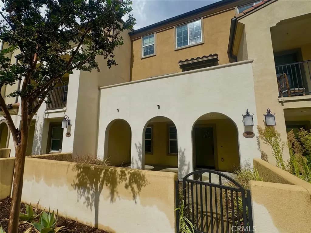 909 Santa Fe Avenue D, San Gabriel, CA — listing photo 1
