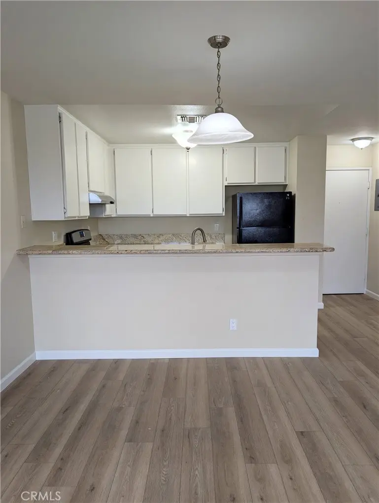 17330 Chatsworth Street 11, Granada Hills, CA — listing photo 1