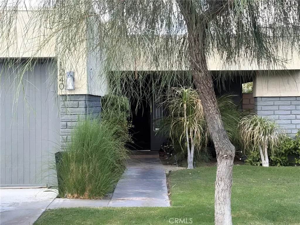 1240 Sunflower, Palm Springs, CA — listing photo 1