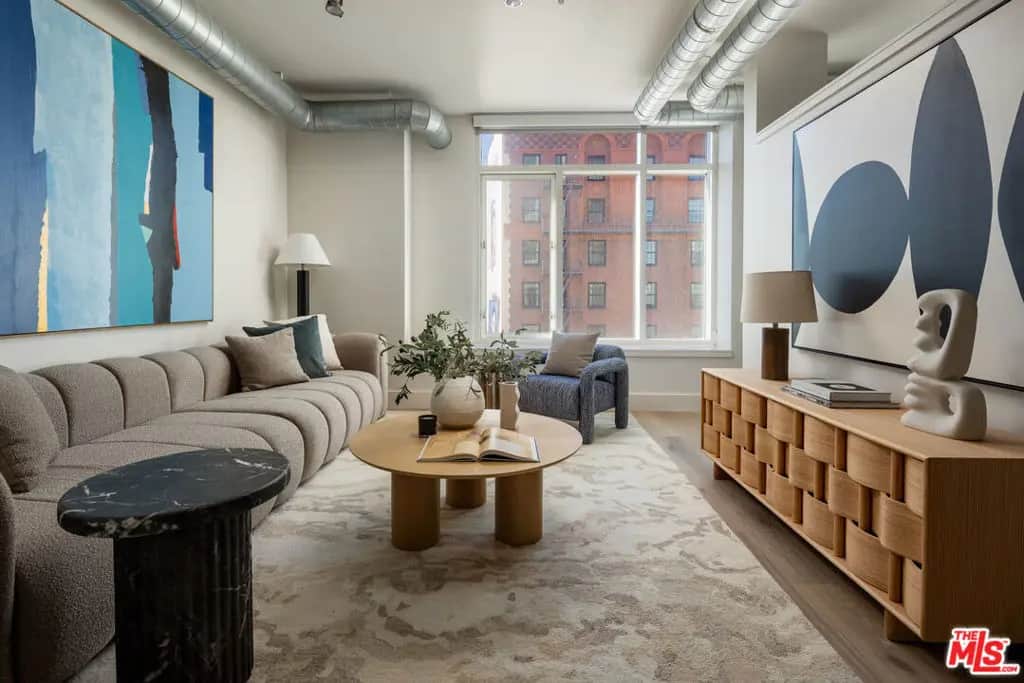 717 W Olympic Boulevard 2501, Los Angeles, CA — listing photo 1