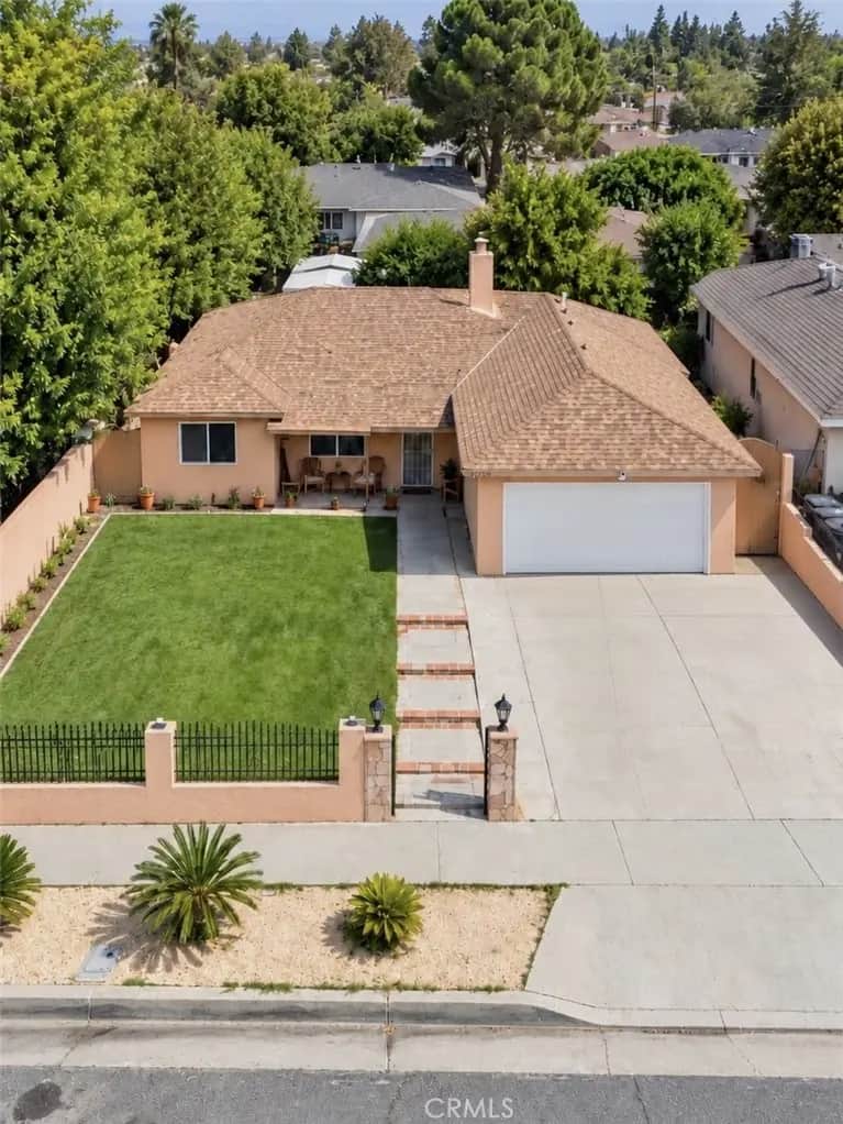 38750 35th Street East, Palmdale, CA — listing photo 1