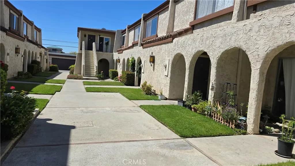 1304 Elm 11, San Gabriel, CA — listing photo 1