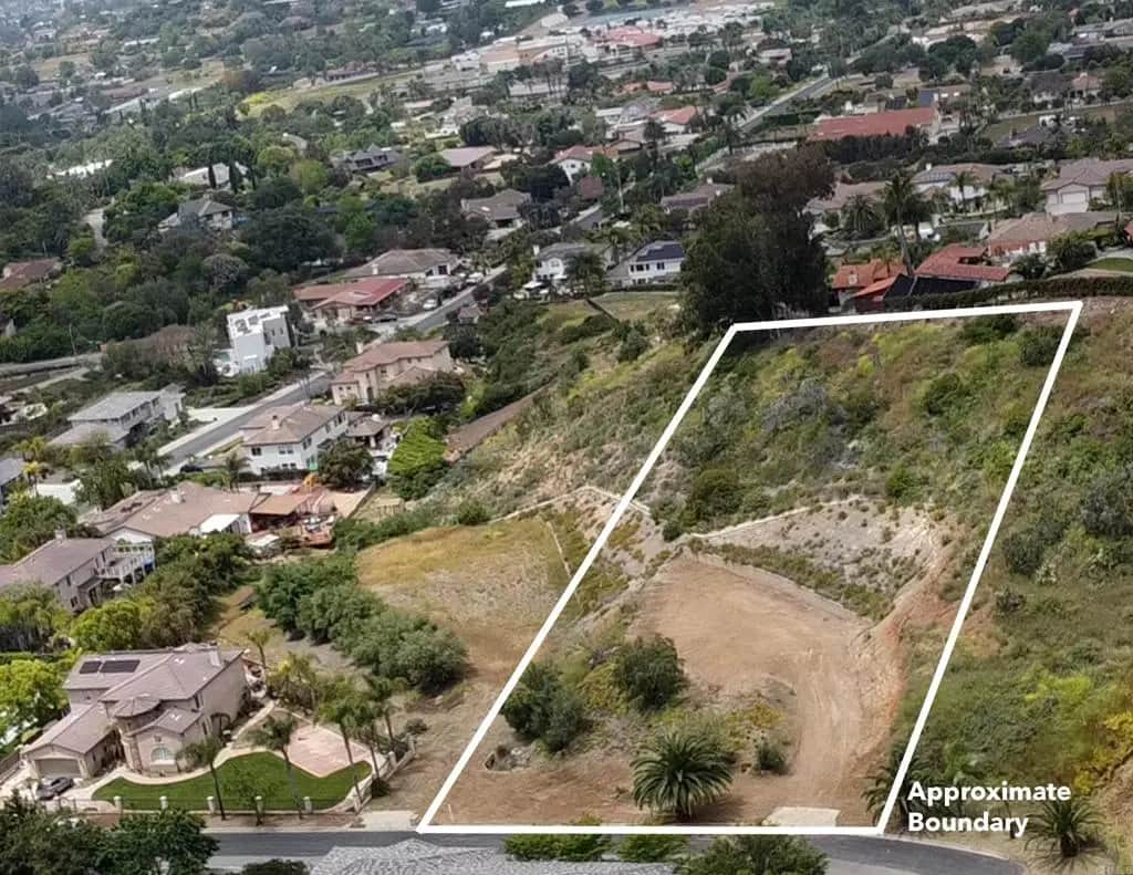 132 Luzeiro Drive, Vista, CA — listing photo 1