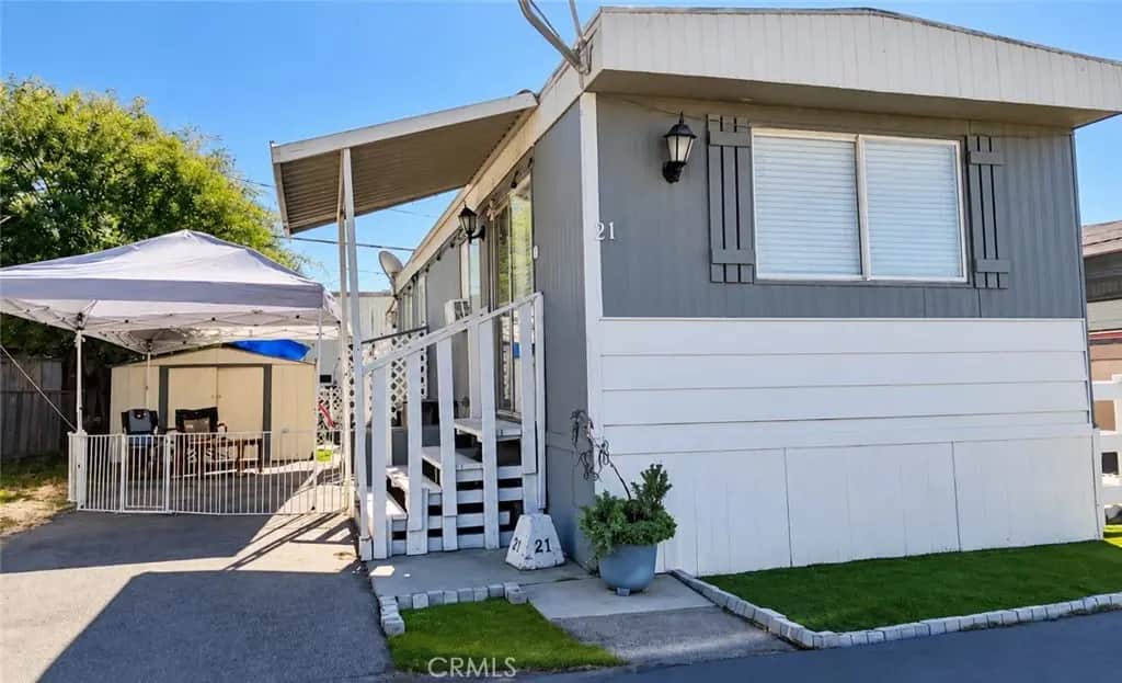 25681 Alessandro Blvd, Moreno Valley, CA — listing photo 1