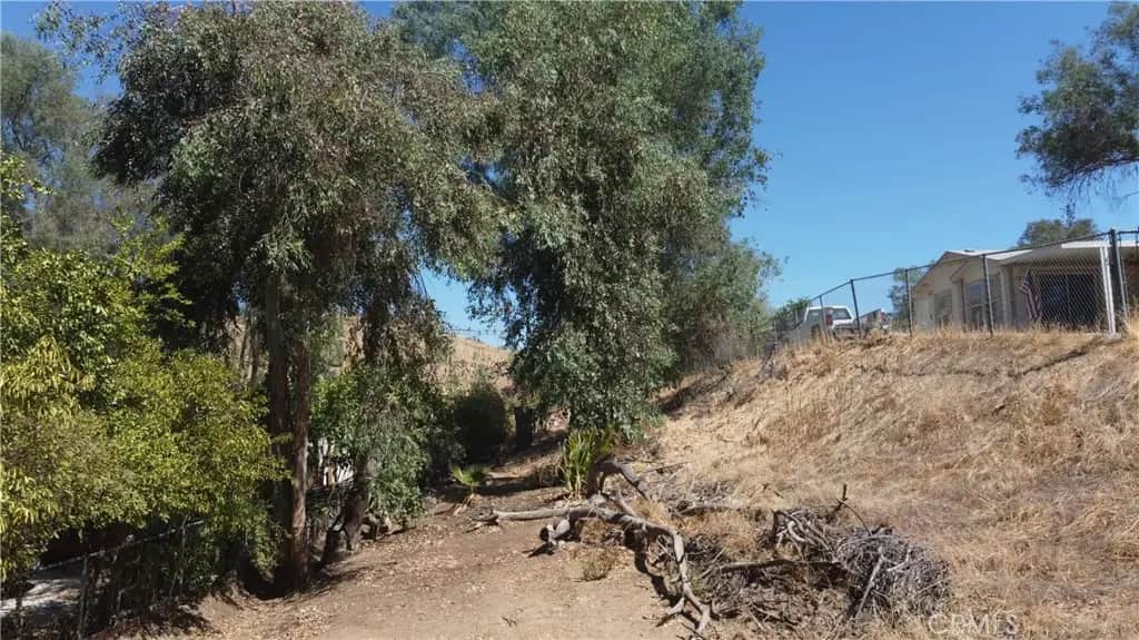 18290 Eucalyptus, Lake Elsinore, CA — listing photo 1