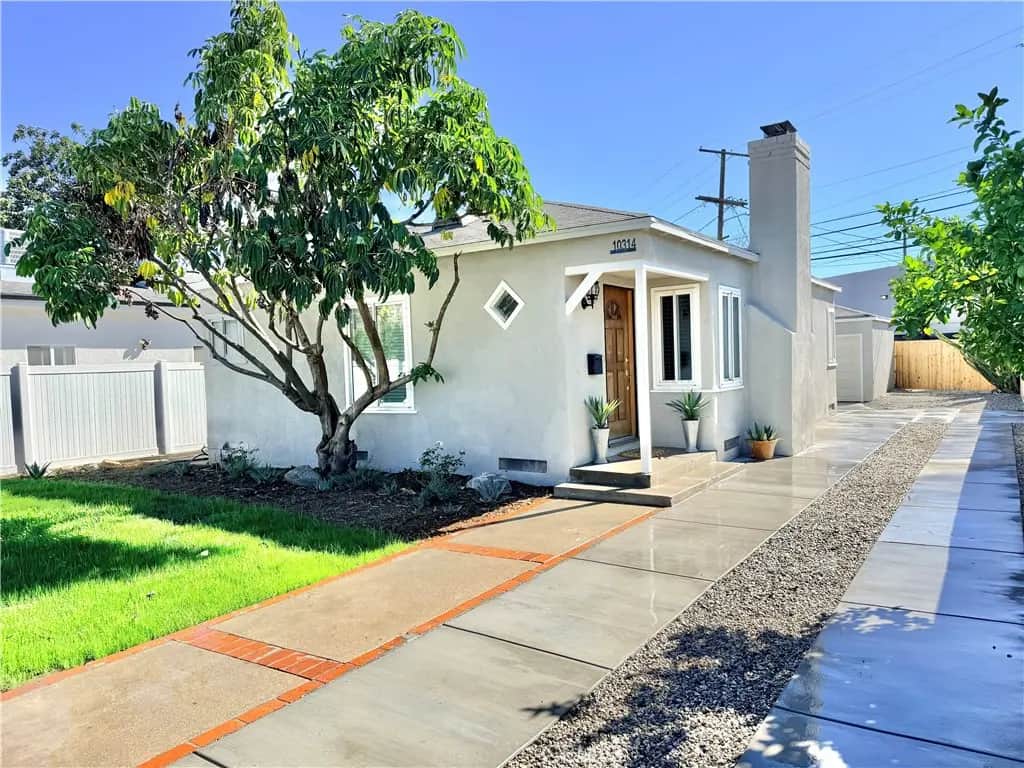 10314 Stagg Street, Sun Valley, CA — listing photo 1