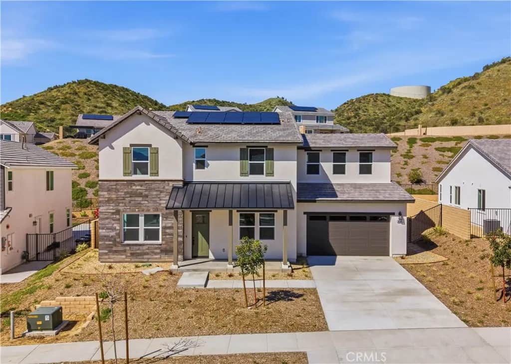 30135 Hillside Place, Castaic, CA — listing photo 1