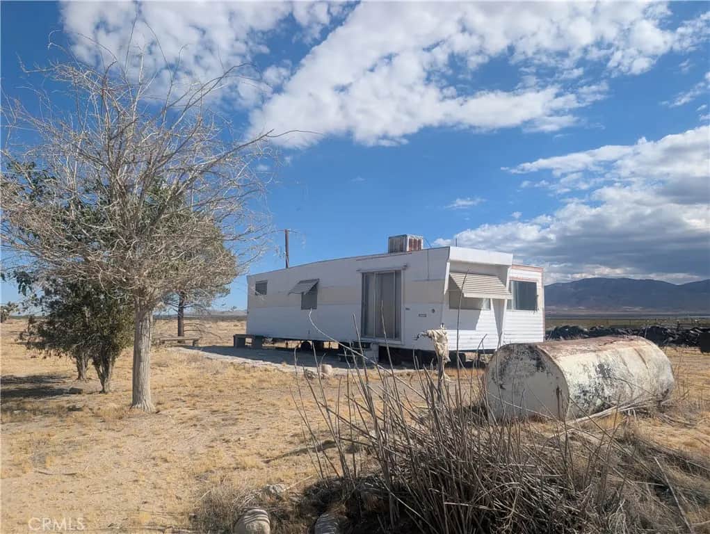 0 Farelane, Lucerne Valley, CA — listing photo 1