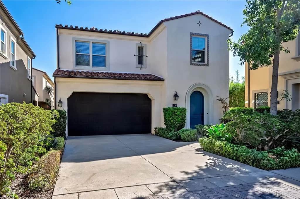 136 Brambles, Irvine, CA — listing photo 1