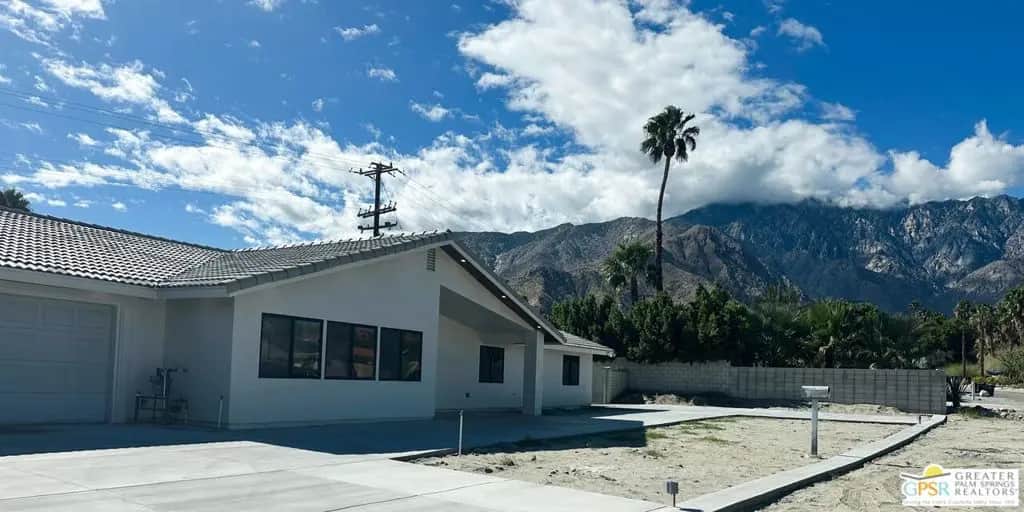 537 W Yorba Road, Palm Springs, CA — listing photo 1
