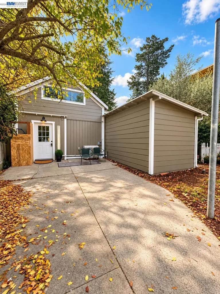 427 Locust St, Santa Cruz, CA — listing photo 1