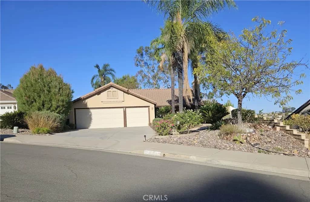 17768 Montauk Circle, Riverside, CA — listing photo 1