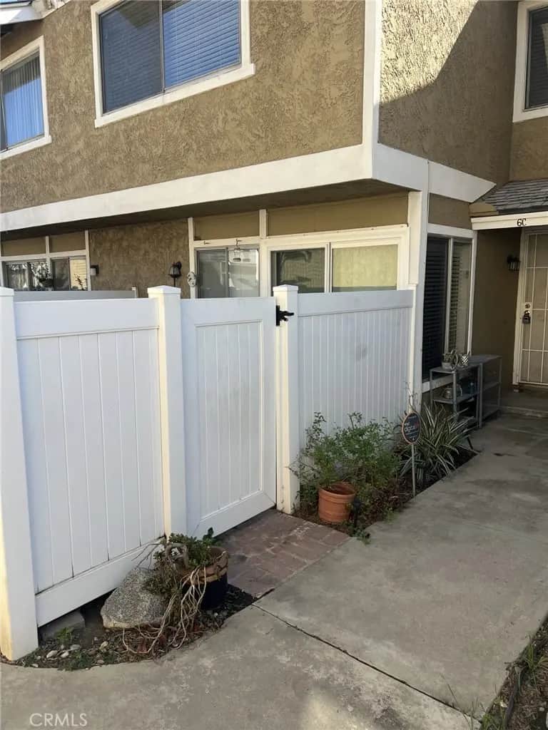 2321 S Magnolia Avenue 6C, Ontario, CA — listing photo 1