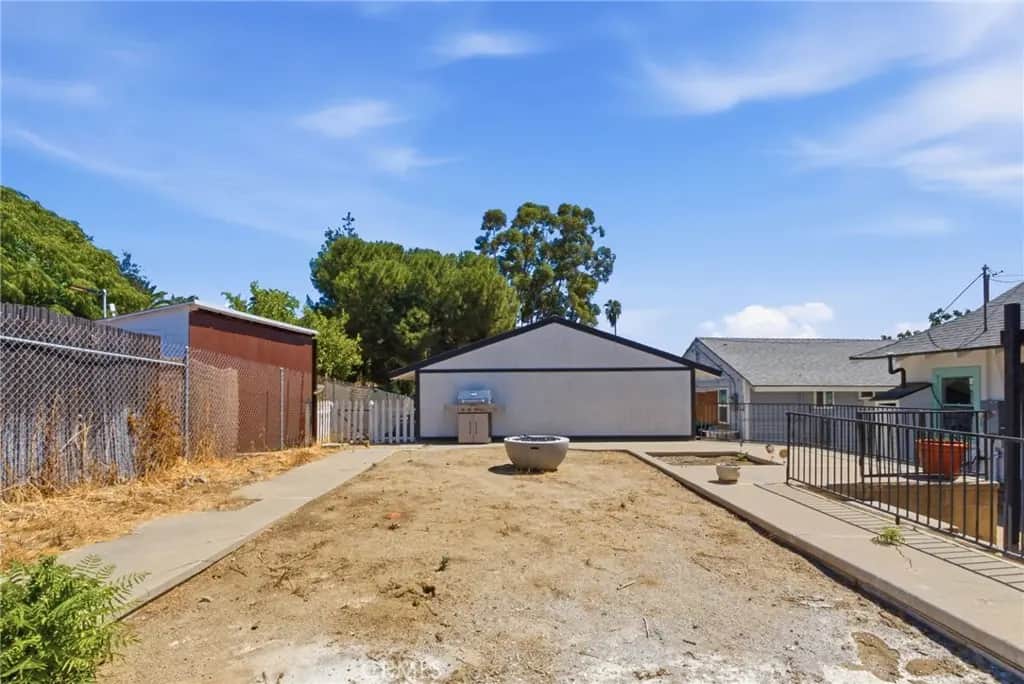 0 liberty, Lake Elsinore, CA — listing photo 1