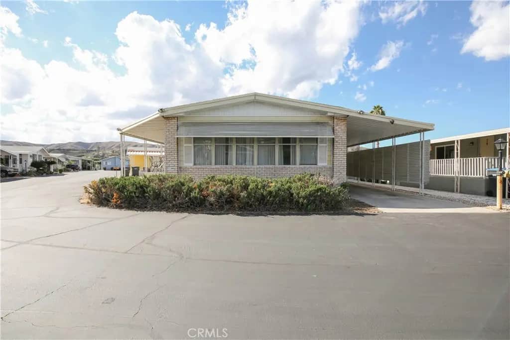 45521 State Highway 74 65, Hemet, CA — listing photo 1