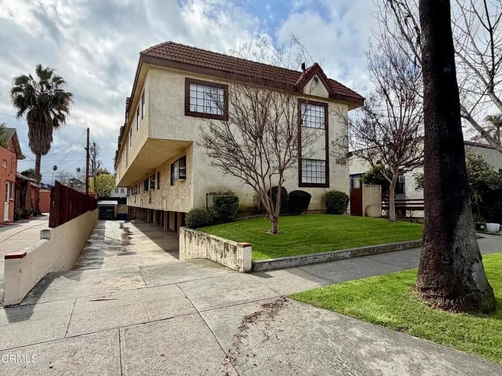 1425 Bank Street E, South Pasadena, CA — listing photo 1