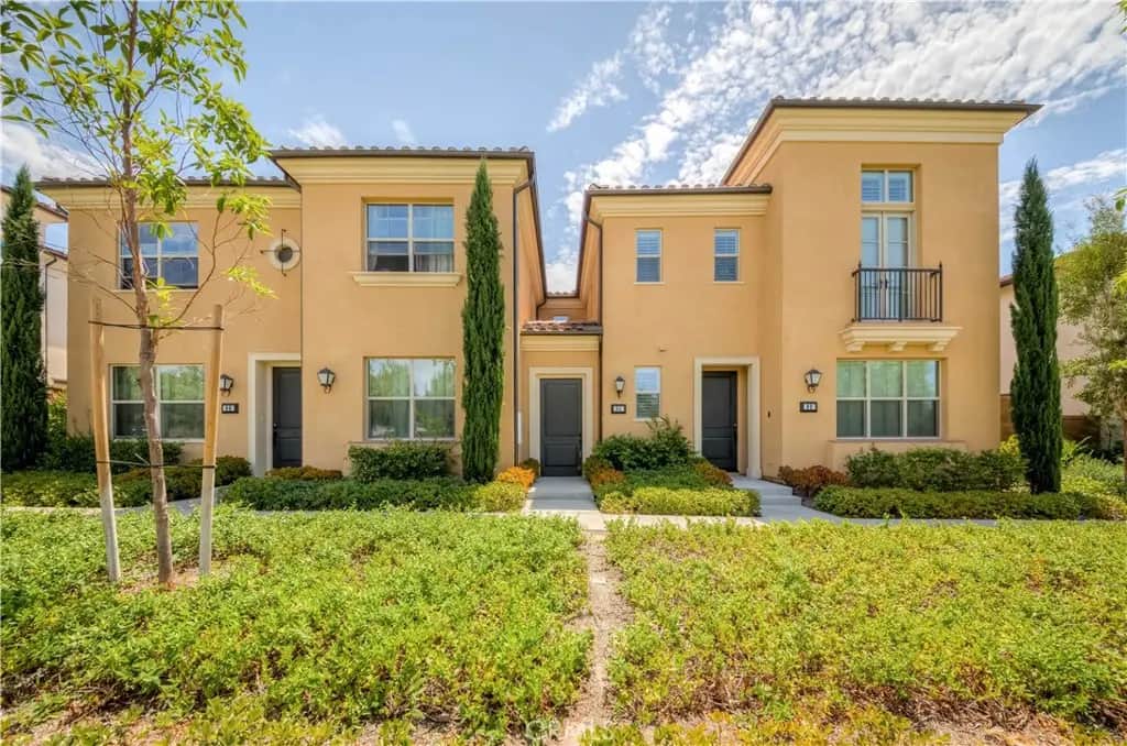 94 Parkwood, Irvine, CA — listing photo 1