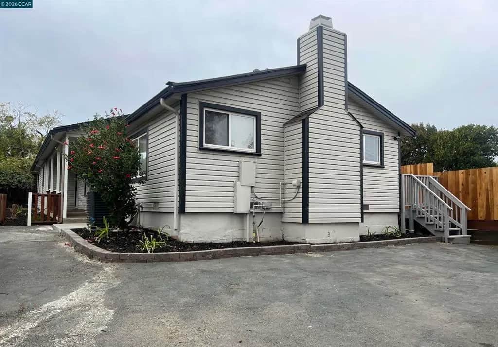 4552 Blum Road, Martinez, CA — listing photo 1