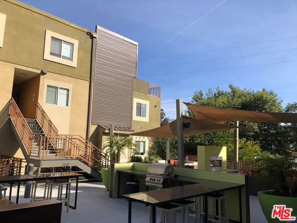 2980 Ripple Place 206, Los Angeles, CA — listing photo 1