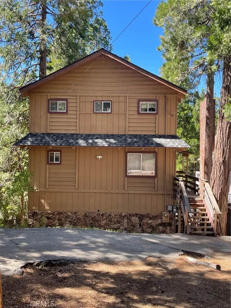 130 N John Muir Road, Lake Arrowhead, CA — listing photo 1